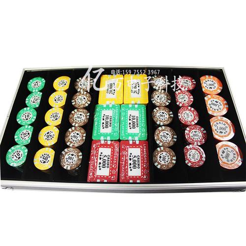 Miền Trung và Nam Bộ chiều tối mưa to -0